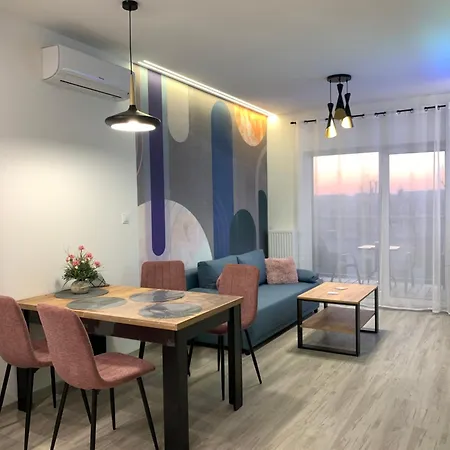 Lux-comfort Klimatyzacja, Garaz, Balkon, Idealna Lokalizacja Obok Galerii Gemini Apartment