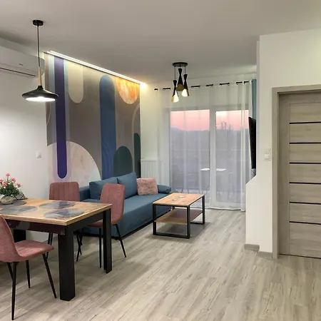 Lux-comfort Klimatyzacja, Garaz, Balkon, Idealna Lokalizacja Obok Galerii Gemini Apartment Bielsko-Biala