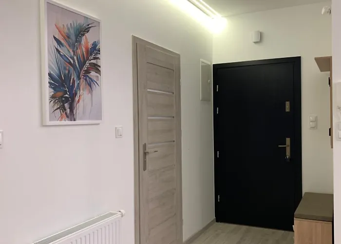 Lux-comfort Klimatyzacja, Kominek, Garaz Wewn, Balkon Od Strony Ogrodu, Idealna Lokalizacja Wypadowa, Obok Sklepy, Blisko Galerii Gemini Apartmán