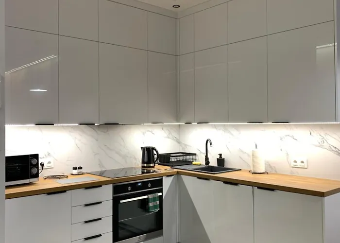 Lux-comfort Klimatyzacja, Kominek, Garaz Wewn, Balkon Od Strony Ogrodu, Idealna Lokalizacja Wypadowa, Obok Sklepy, Blisko Galerii Gemini Apartmán *