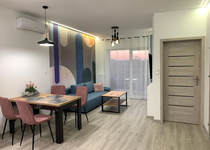 Lux-comfort Klimatyzacja, Kominek, Garaz Wewn, Balkon Od Strony Ogrodu, Idealna Lokalizacja Wypadowa, Obok Sklepy, Blisko Galerii Gemini Apartmán Bílsko-Bělá